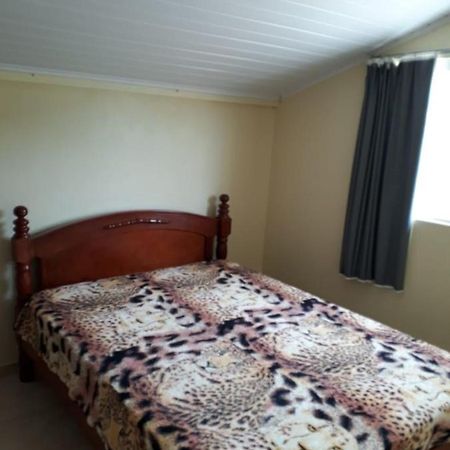 דירות בומבינאס Residencial Caxias מראה חיצוני תמונה